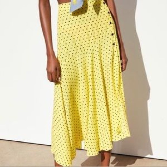 Yellow polka dot skirt - Picture 3 of 5